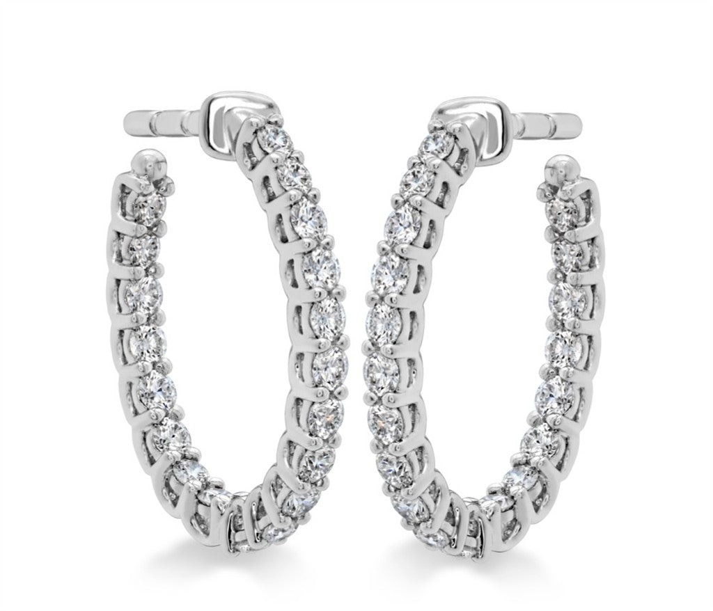 Hearts on Fire Signature Oval Hoop