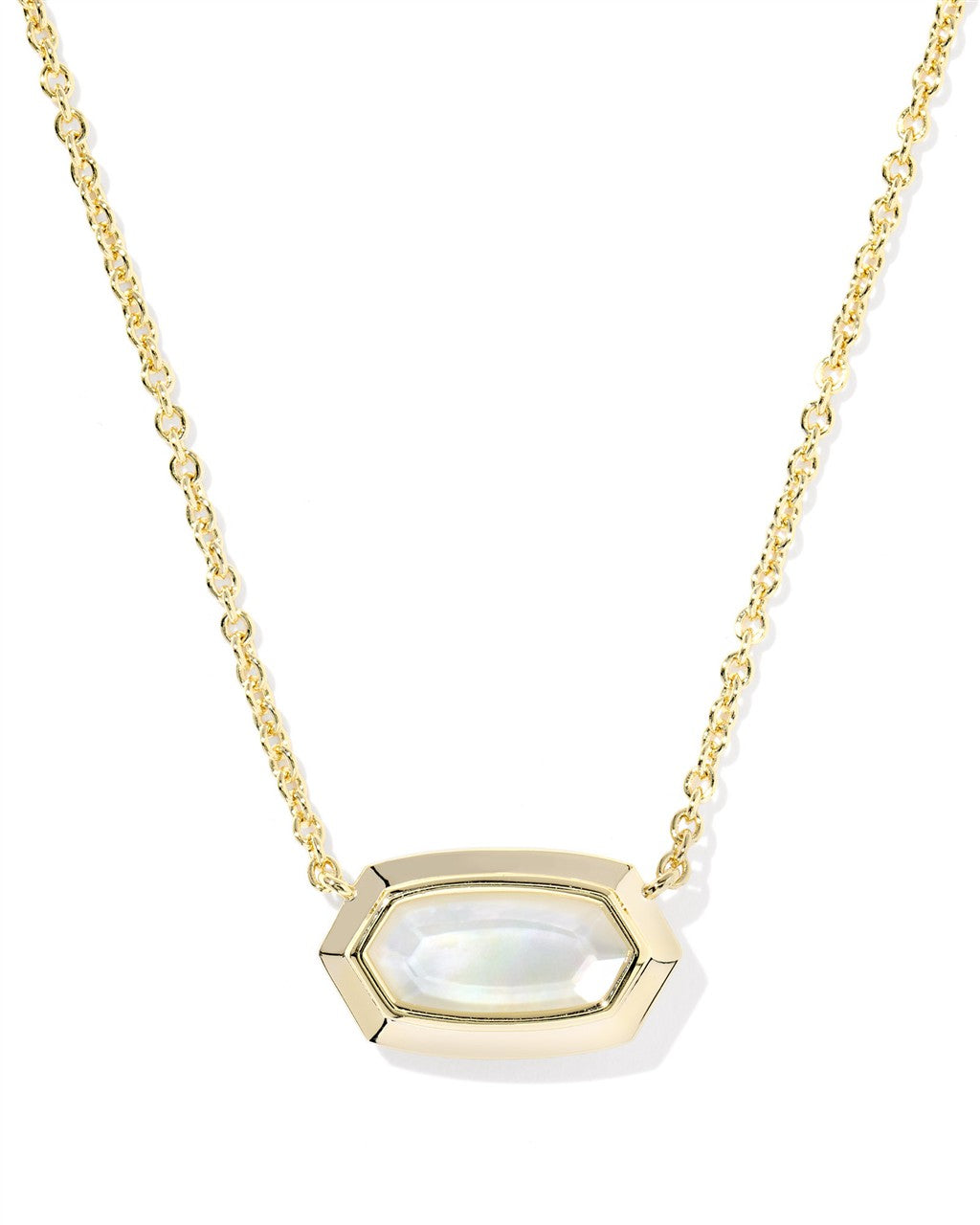 Elisa Short Pendant Necklace