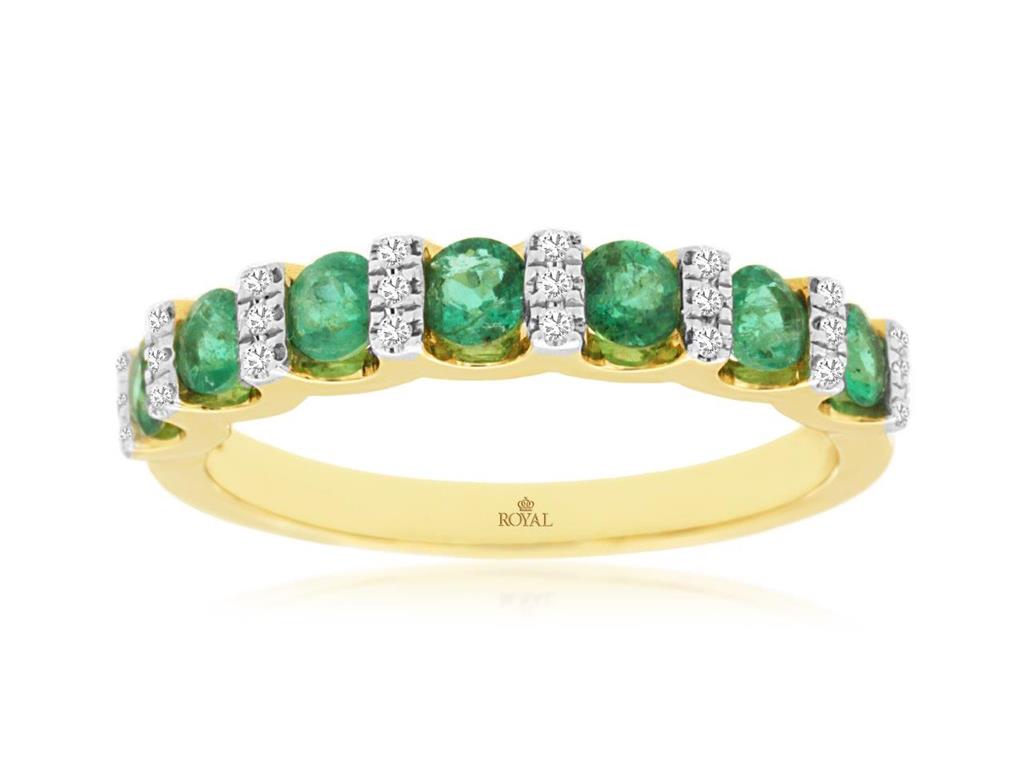 Emerald & Diamond Ring